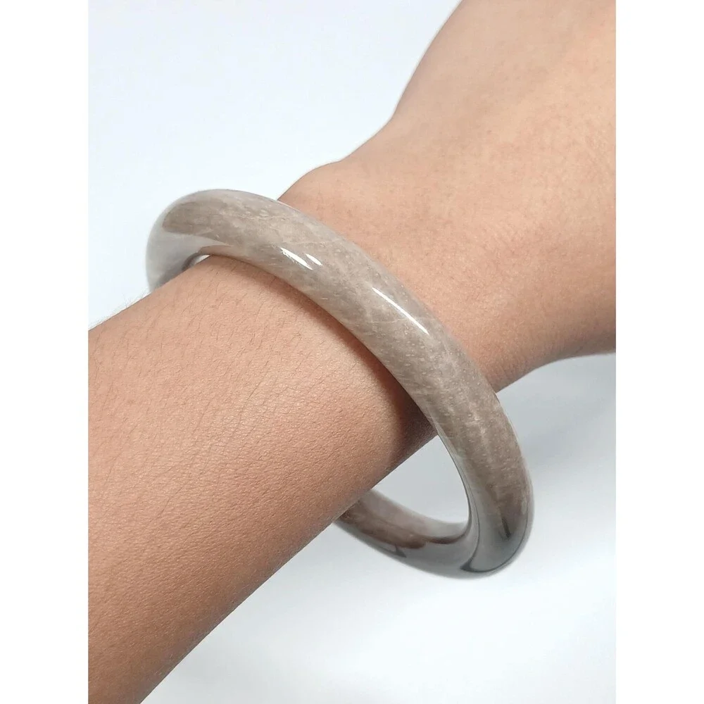 Nephrite Jade Bangle Bracelet 2.375